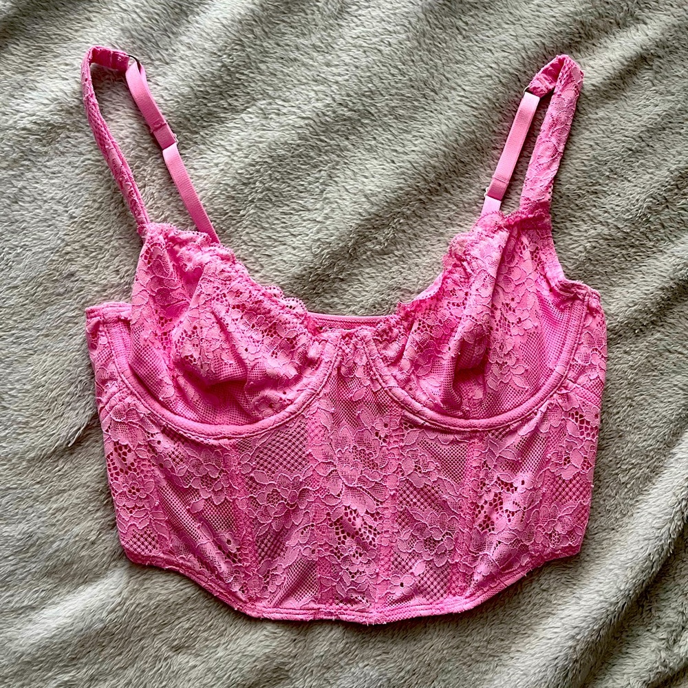 Gilly hicks lace bustier top